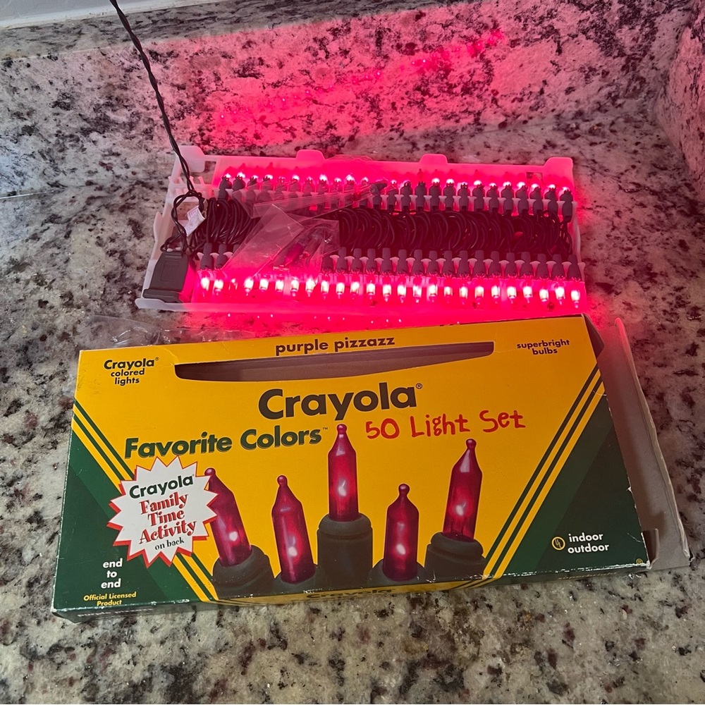 Crayola Purple Pizzazz 50 Light Set Box of Christmas Holiday Lights